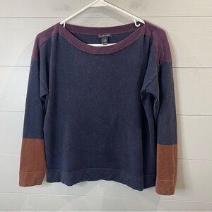 Elegant Navy and Burgundy Women's Sweater